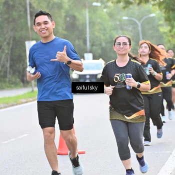 Runner Photo 7135993
