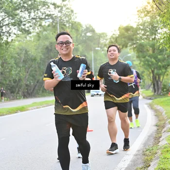 Runner Photo 7136009