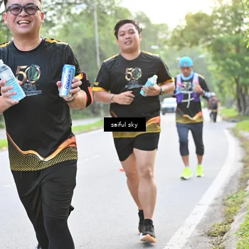 Runner Photo 7136015