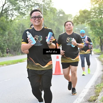 Runner Photo 7136017