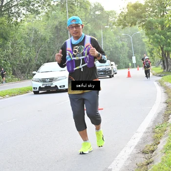 Runner Photo 7136021
