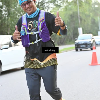 Runner Photo 7136028