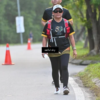 Runner Photo 7136035