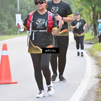 Runner Photo 7136039