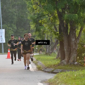 Runner Photo 7136087