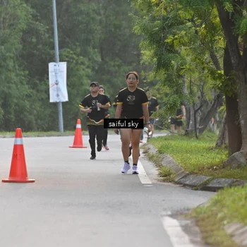 Runner Photo 7136096