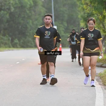 Runner Photo 7136106