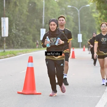 Runner Photo 7136114