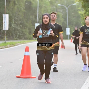 Runner Photo 7136117