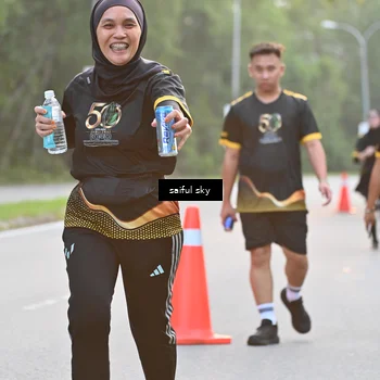 Runner Photo 7136123