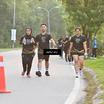Runner Photo 7136127