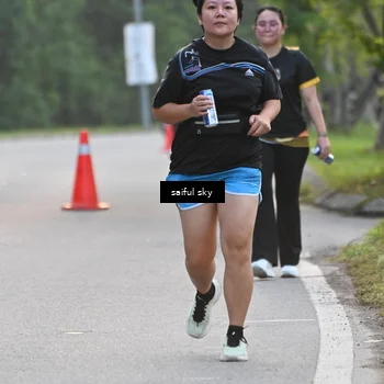 Runner Photo 7136211