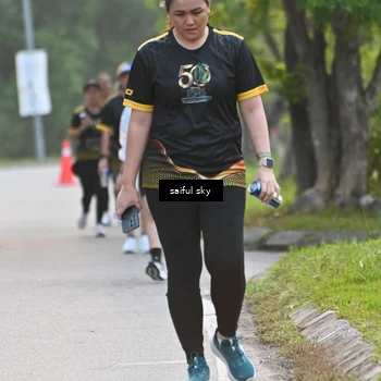 Runner Photo 7136250