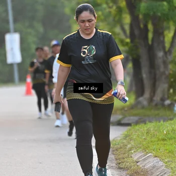 Runner Photo 7136253
