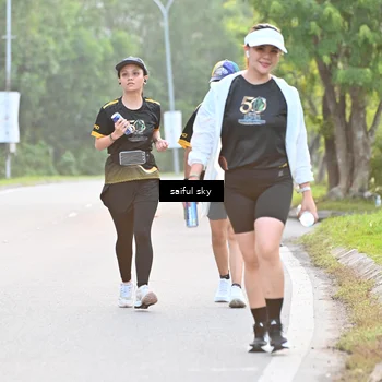 Runner Photo 7136261