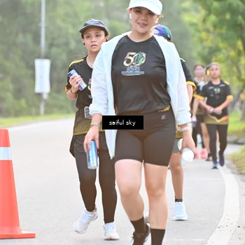 Runner Photo 7136264