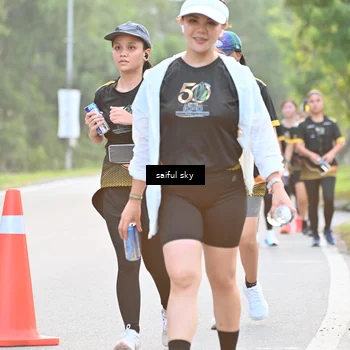 Runner Photo 7136266