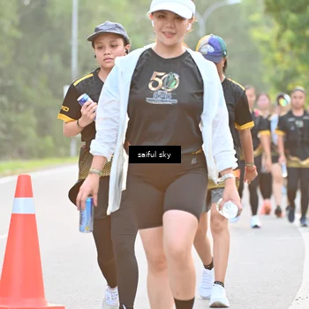 Runner Photo 7136272