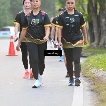 Runner Photo 7136273