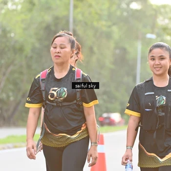 Runner Photo 7136286