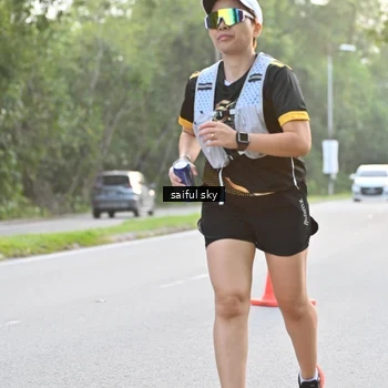 Runner Photo 7136298