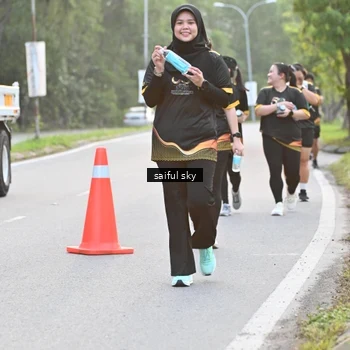 Runner Photo 7136333