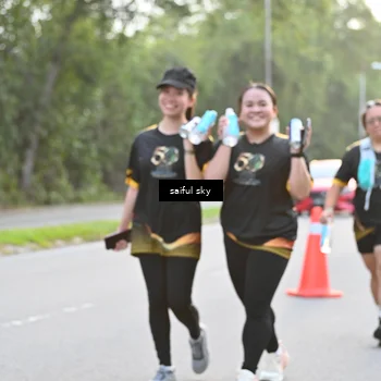 Runner Photo 7136362