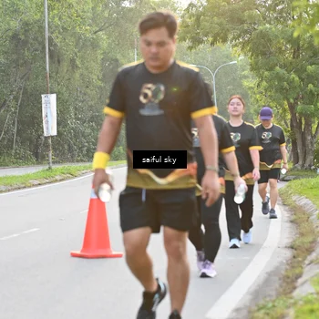 Runner Photo 7136389
