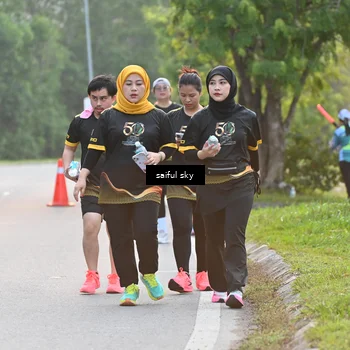 Runner Photo 7136414