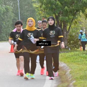 Runner Photo 7136419