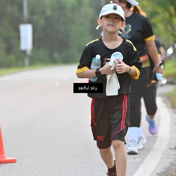 Runner Photo 7136436