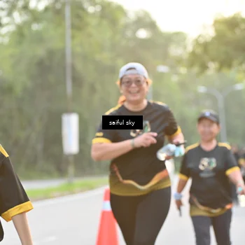 Runner Photo 7136442