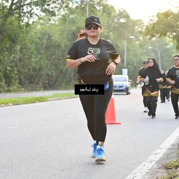 Runner Photo 7136457