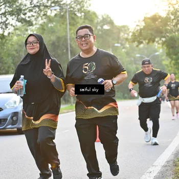 Runner Photo 7136476