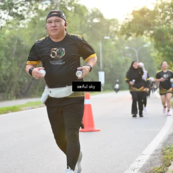 Runner Photo 7136481