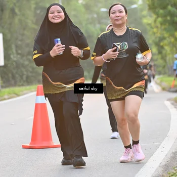 Runner Photo 7136489