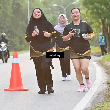 Runner Photo 7136493