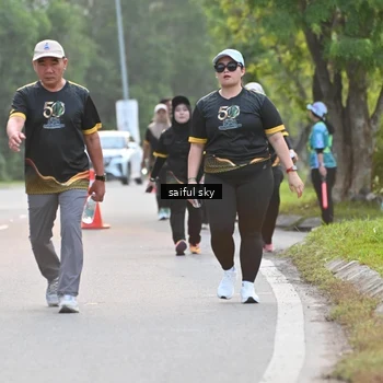 Runner Photo 7136541
