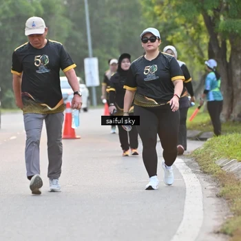 Runner Photo 7136544