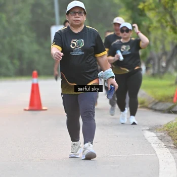 Runner Photo 7136547
