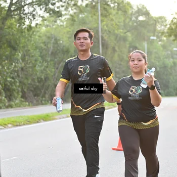 Runner Photo 7136556