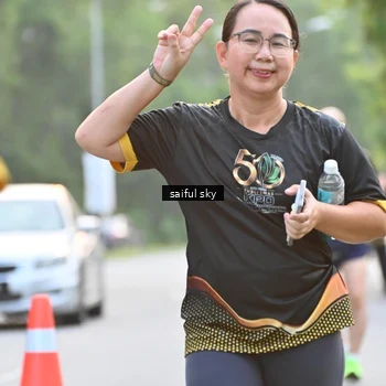 Runner Photo 7136590