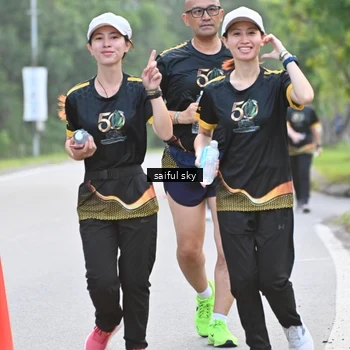 Runner Photo 7136591