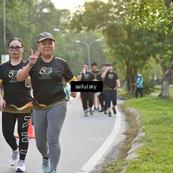 Runner Photo 7136691