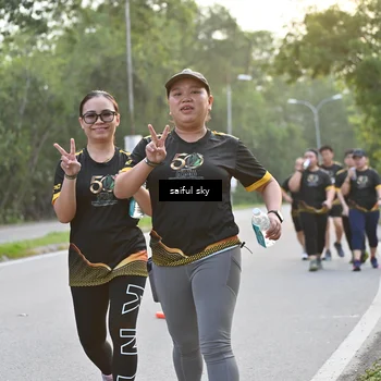 Runner Photo 7136694