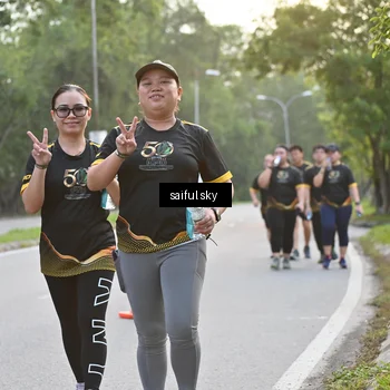 Runner Photo 7136696
