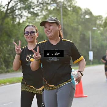 Runner Photo 7136702