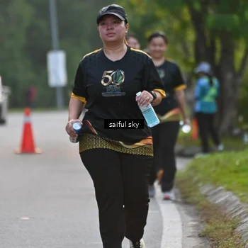 Runner Photo 7136741