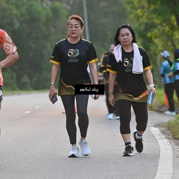 Runner Photo 7136772