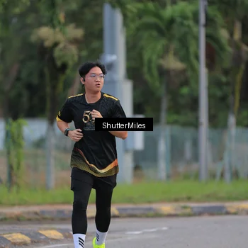 Runner Photo 7136873